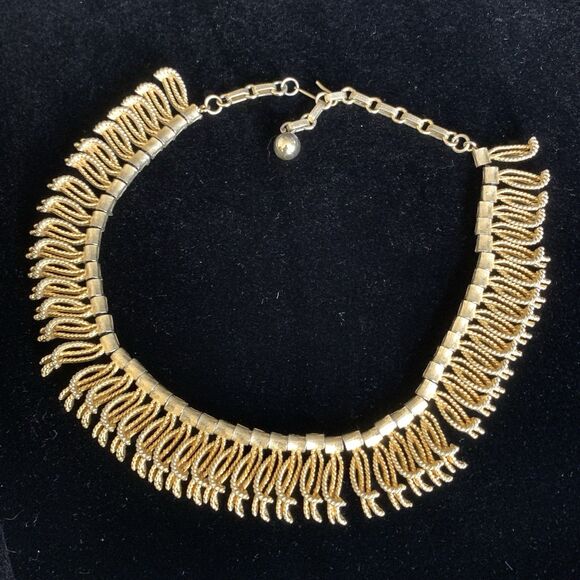 Vintage Estate Women's MCM Gold Tone Cleopatra Collar Fringe Bib Necklace 60s - Picture 4 of 7